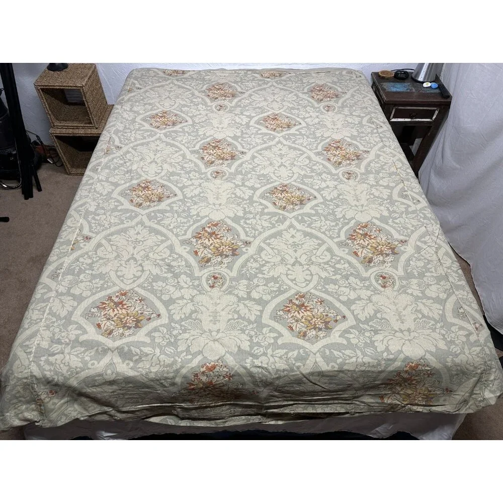 Pottery Barn Camilla Beige Linen Cotton Floral Medallion Full/Queen Duvet Cover
